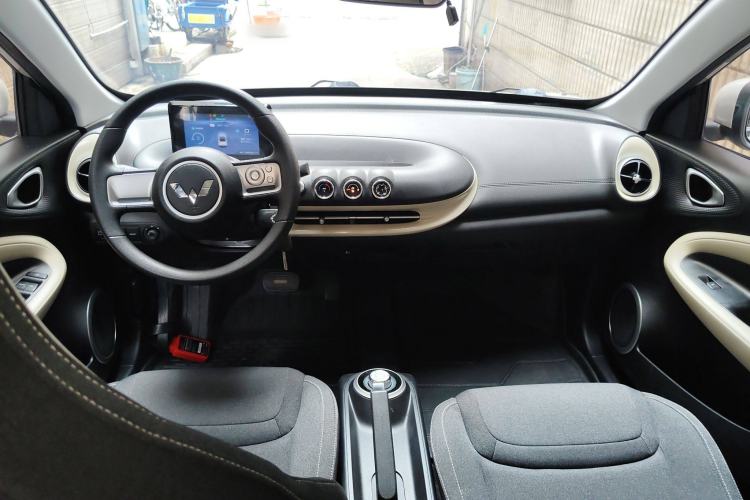 Used Wuling Bingo 2023 203km Light Edition
