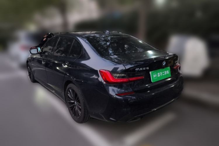 TDK.VehicleDetails.img