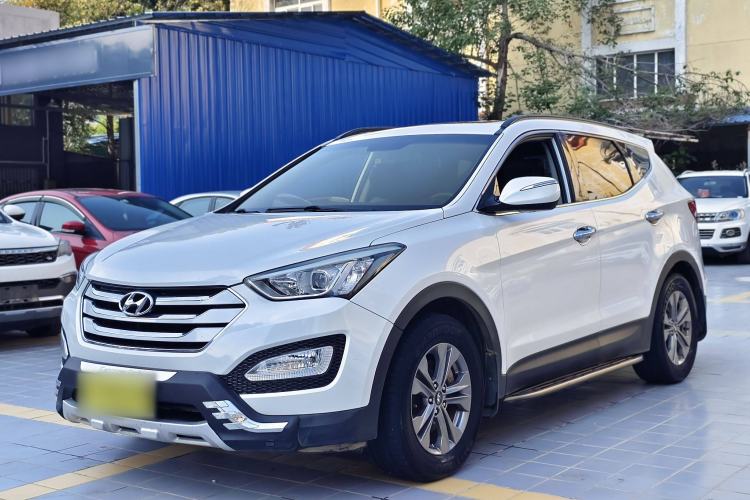 Used Hyundai Santa Fe 2013 2.4L Automatic 2WD Comfort Edition
