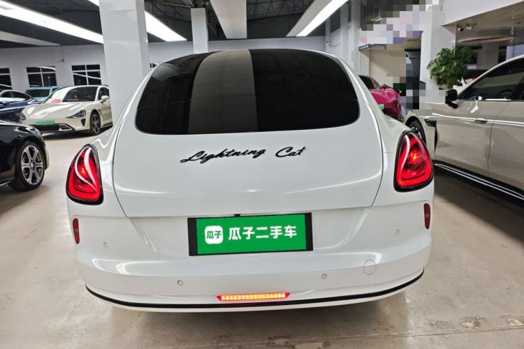 Used ORA Lightning Cat 2022 555 km Luxury Edition