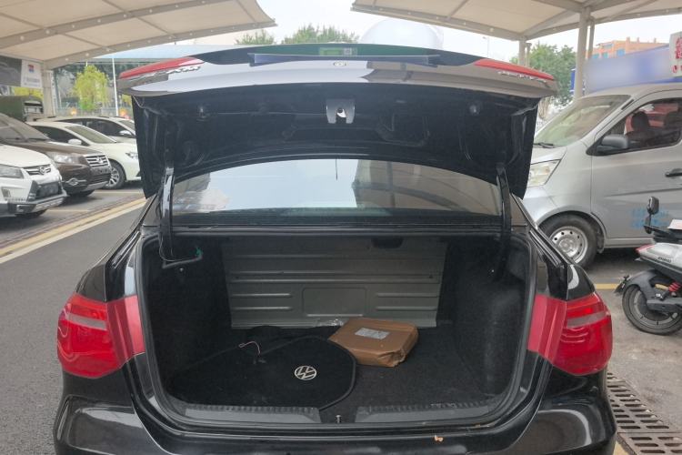 Used Volkswagen Jetta 2015 Zhihui Edition 1.4L Manual Comfort Model
