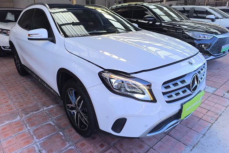 Used Mercedes-Benz GLA 2017 GLA 200 Fashion Model