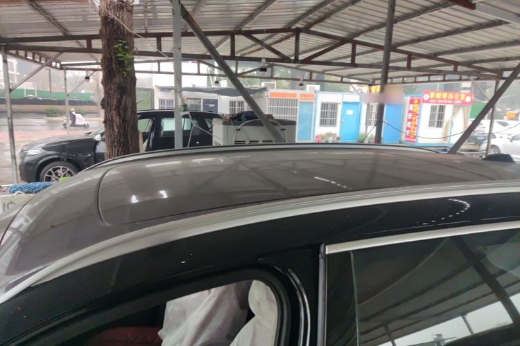 Used BMW X5 2023 xDrive 30Li Luxury M Sport Package
