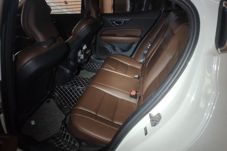 Used Volvo S60 2021 T4 Zhiyi Luxury Edition