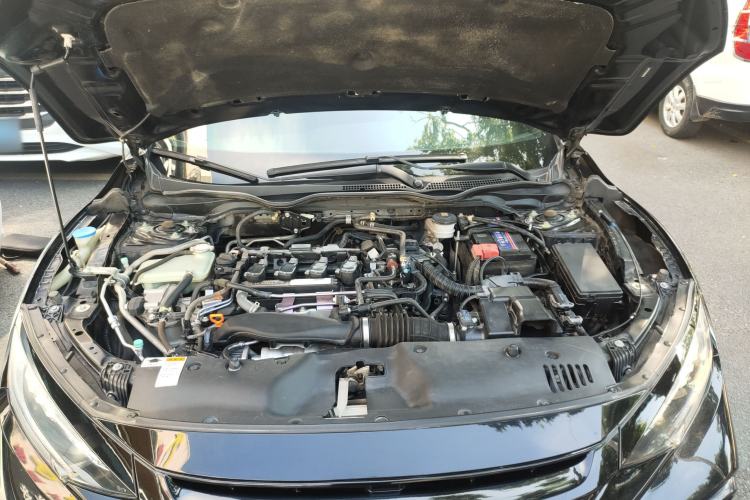 Used Honda Civic 2021 HATCHBACK 220TURBO CVT Trendy Cool Edition
