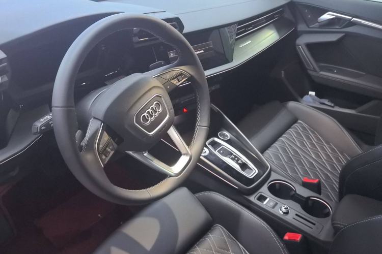 Used Audi A3 2025 Sportback 35TFSI Prestige Edition
