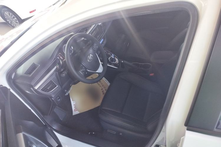 Used Toyota Levin 2016 Dual-Engine 1.8H GS-L E-CVT Leading Edition
