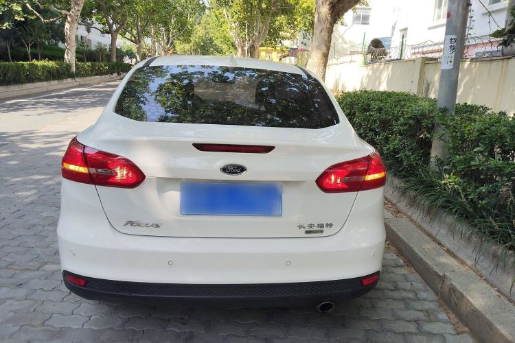 Used Ford Focus 2015 Sedan EcoBoost 180 Automatic Elite Model
