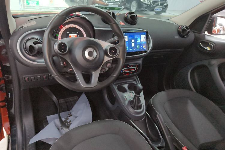 Used  forfour 2016 1.0L 52 kW Passion Edition