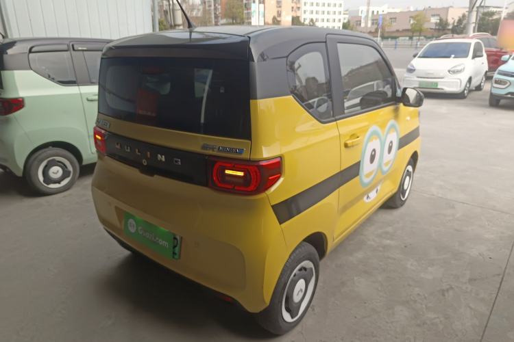 Used Wuling Hongguang MINIEV 2021 Macaron Premium Model – Lithium Iron Phosphate