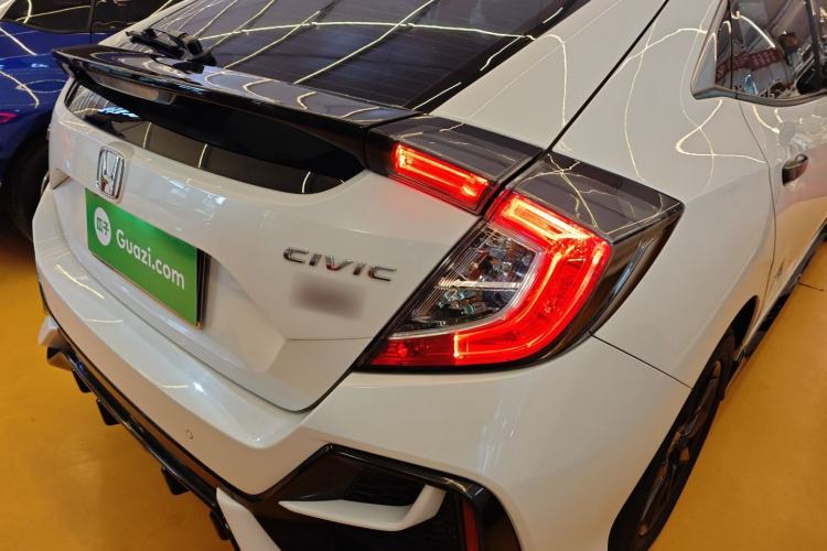 Used Honda Civic 2021 HATCHBACK 220TURBO CVT New Trendsetter