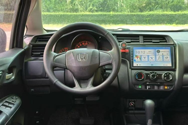 Used Honda Fit 2016 1.5L LX CVT Comfort Model
