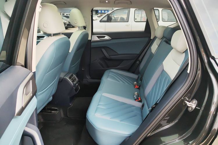 Used Volkswagen Tharu 2023 300TSI Two-Wheel-Drive Moonlight Edition
