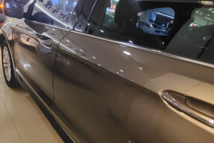 Used Ford Edge 2016 EcoBoost 245 Four-Wheel Drive Titanium Edition 7-Seater
