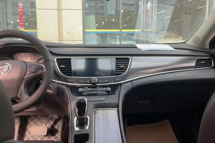 Used Buick LaCrosse 2022 552T Luxury Version
