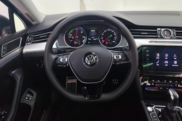 Used Volkswagen Magotan GTE Plug-in Hybrid 2020 GTE Luxury Model
