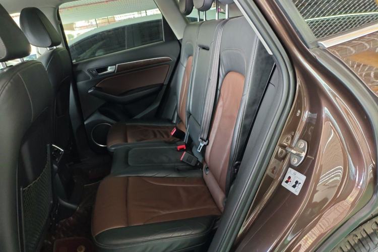 Used Audi Q5 2016 40 TFSI Comfort Model
