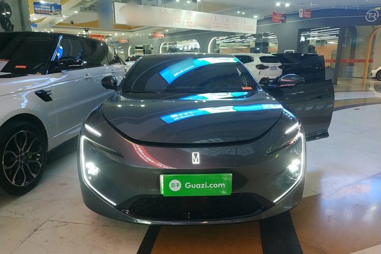 Used  12 2025 Ultra Extended-Range Edition
