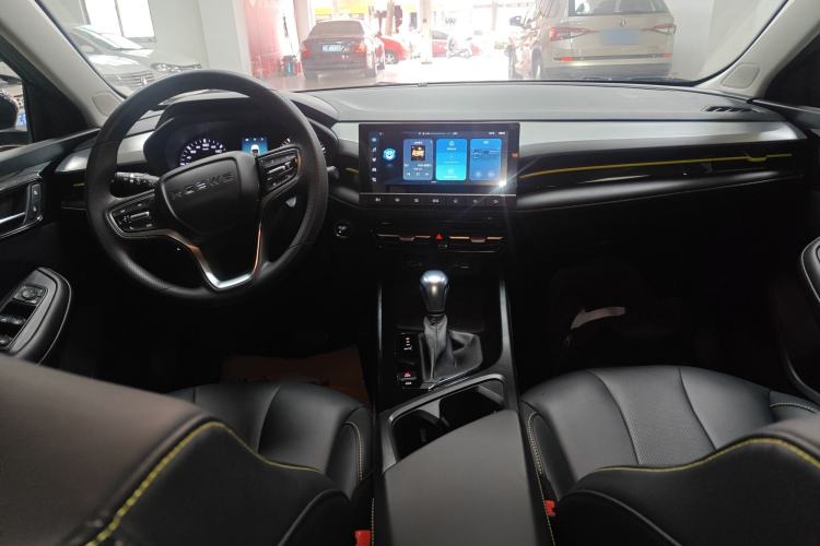 Used Roewe i5 2021 1.5L CVT Black Gold Edition
