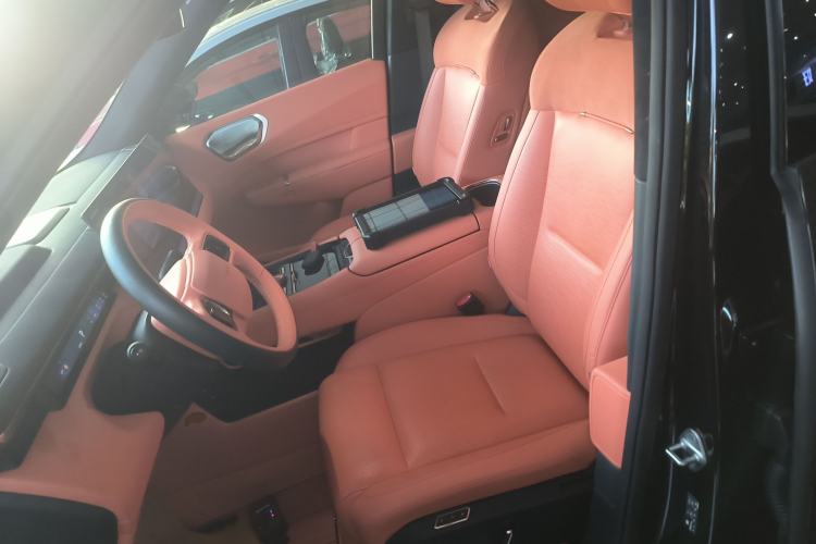 Used Lynk & Co 900 2025 1.5T Ultra