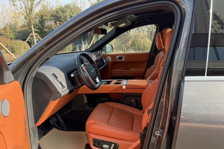 Used Li Auto L8 2023 Max model
