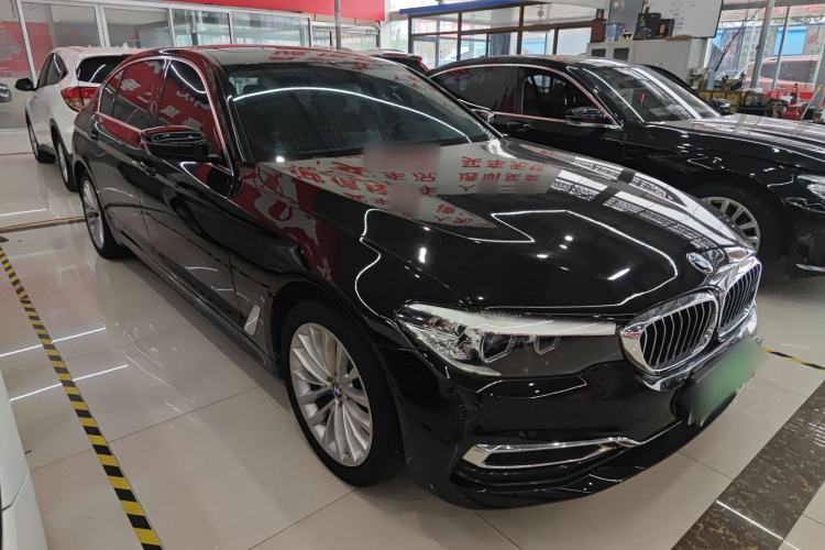 Used BMW 5 Series 2019 Facelifted 525Li Luxury Package
