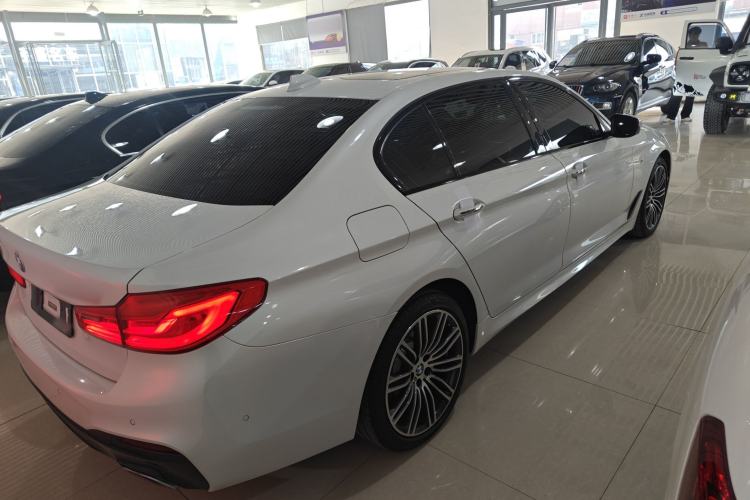 Used BMW 5 Series 2018 Restyled 530Li Luxury Edition M Sport Package
