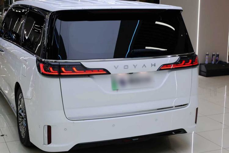 Used VOYAH Dream 2024 PHEV Ultra-Long Range Flagship Edition