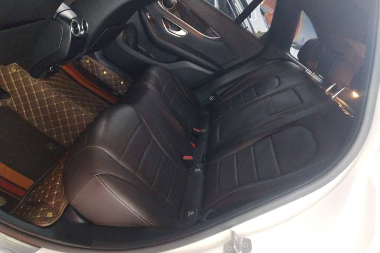 Used Mercedes-Benz GLC 2019 GLC 260 L 4MATIC Dynamic Model
