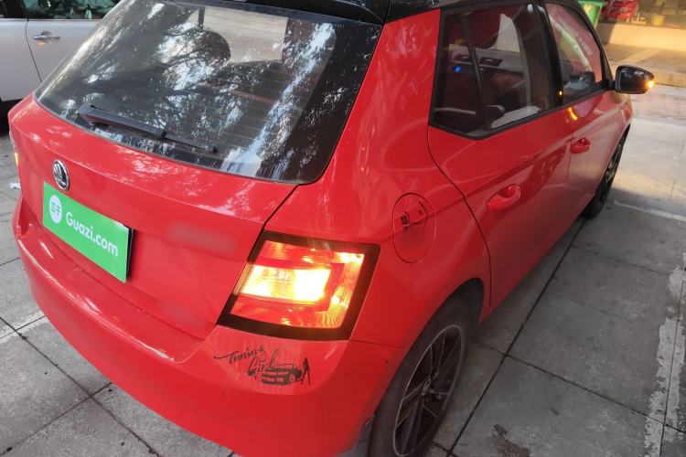 Used Skoda Fabia 2015 1.6L Automatic Sport Edition
