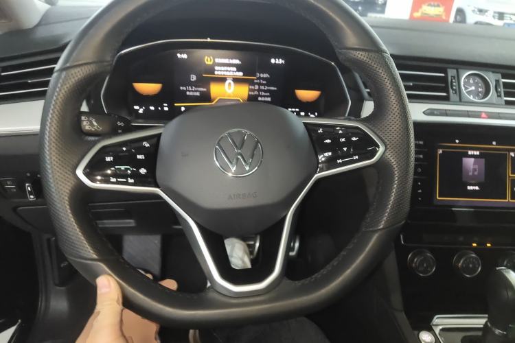 Used Volkswagen Magotan 2025 Zhongxiang Version 280TSI DSG Comfort Edition