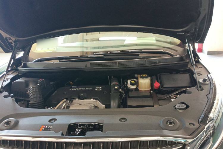 Used Buick GL8 2017 ES 28T Luxury Model China V Standard
