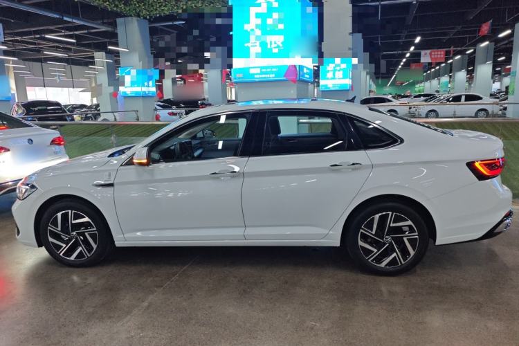 Used Volkswagen Sagitar 2023 300TSI DSG Excellence Edition
