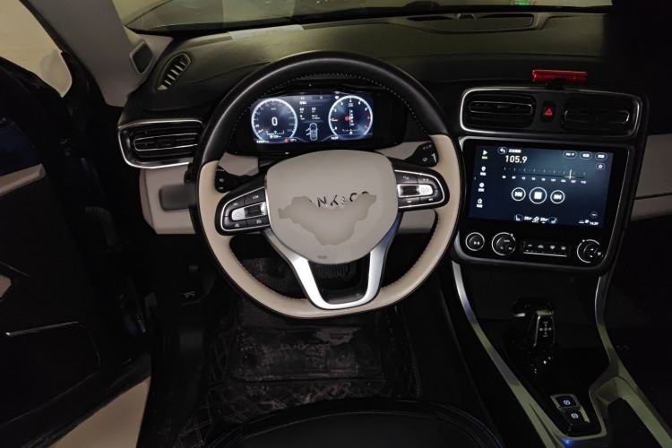 Used Lynk & Co 01 2017 2.0T Two-Wheel Drive Zhaopu Version
