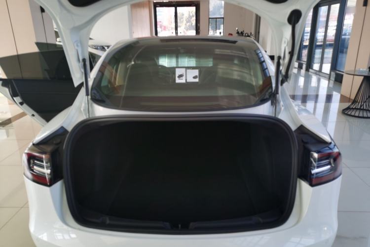 Used Tesla Model 3 2020 Revised Version Standard Range Rear-Wheel Drive – Upgraded Edition
