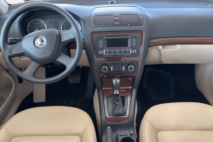 Used Skoda Octavia 2014 1.6L Automatic Yijun Edition