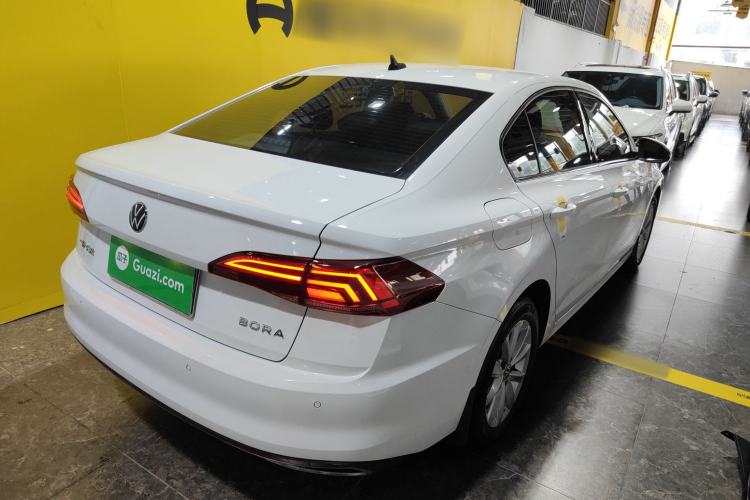 Used Volkswagen Bora 2021 1.5L Automatic Elite Smart Connect Edition
