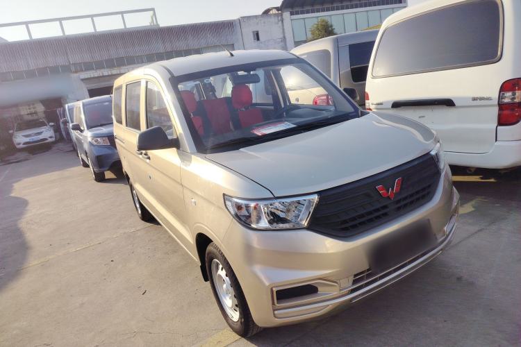 Used Wuling Hongguang V 2022 1.5L Jingqu Edition Electric-Assist LAR
