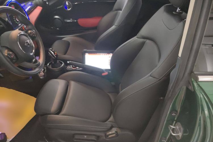 Used  MINI 2021 2.0T COOPER S Classic Edition