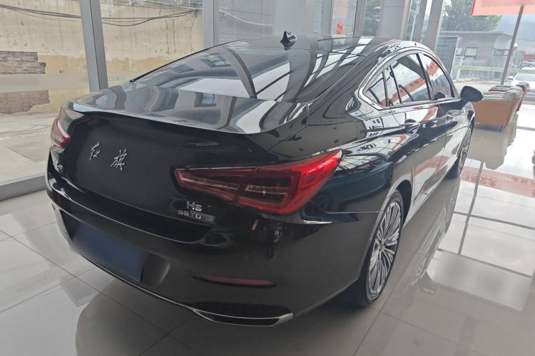 Used Hongqi H5 2022 Classic Model Facelift 1.8T Automatic Smart Connect Flagship Edition
