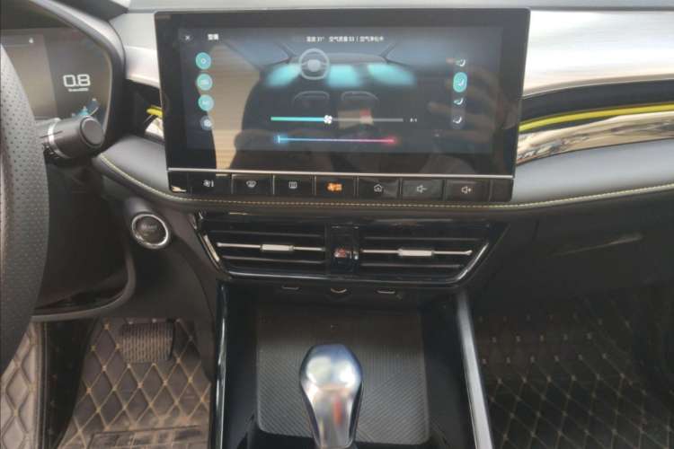 Used Roewe i5 2021 1.5L CVT Starry Edition
