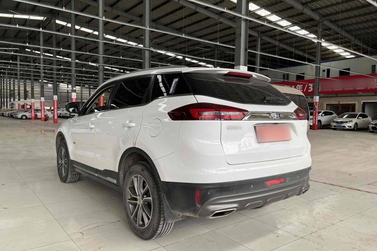 Used Geely Auto Emgrand X7 Sport 2018 1.8TD Automatic Two-Wheel Drive Smart Connect 4G Internet Edition
