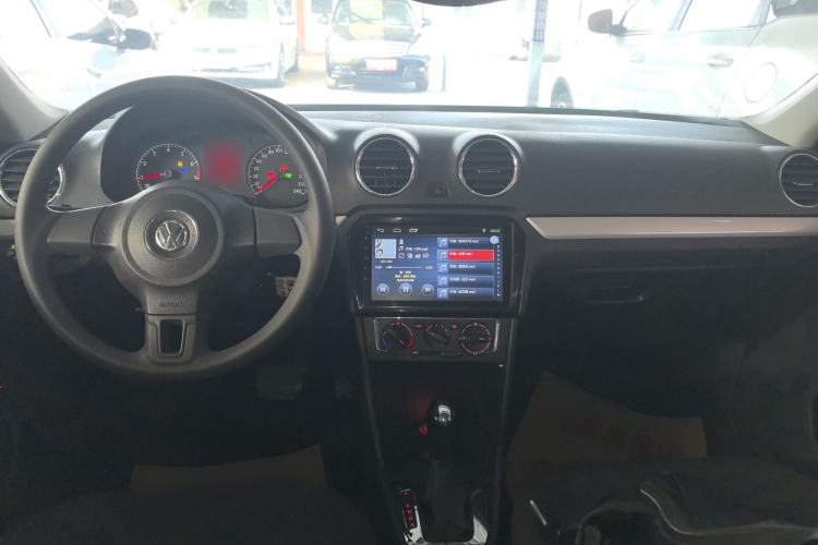 Used Volkswagen Jetta 2015 Value Edition 1.6L Automatic Comfort Version
