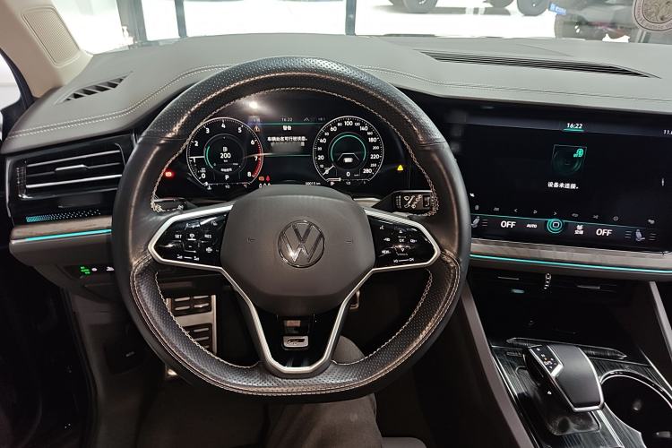 Used Volkswagen Touareg 2021 3.0 TSI Prestige Edition Classic Sport Package
