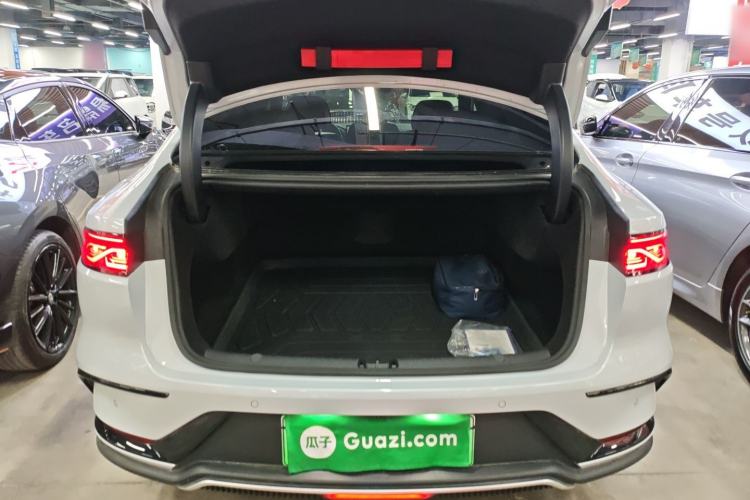 Used BYD Han 2025 EV Intelligent Driving Version 506KM Prestige Model
