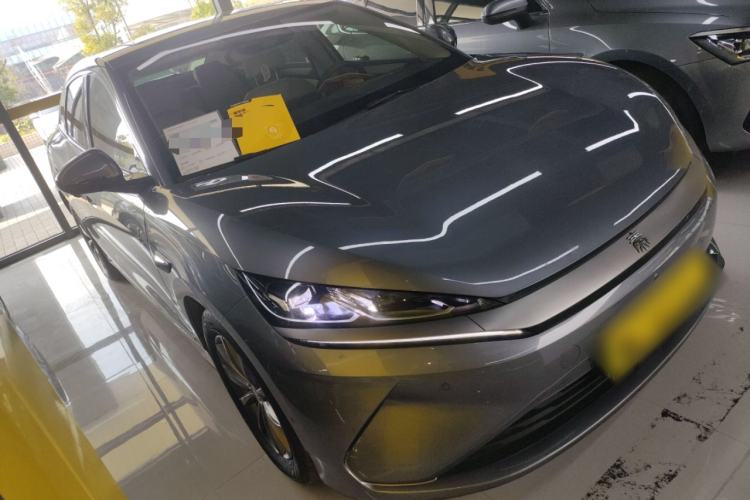 Used BYD Qin L 2025 EV 545KM Beyond Version
