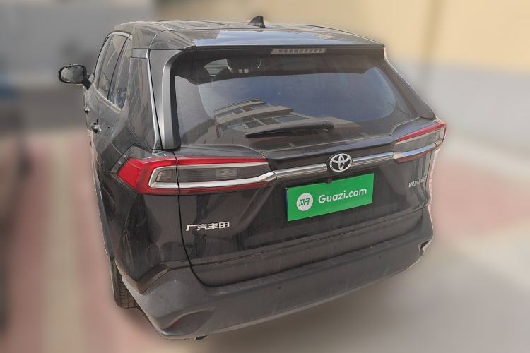 Used Toyota Wildlander 2022 Updated Version 2.0L CVT Two-Wheel Drive Leading Edition
