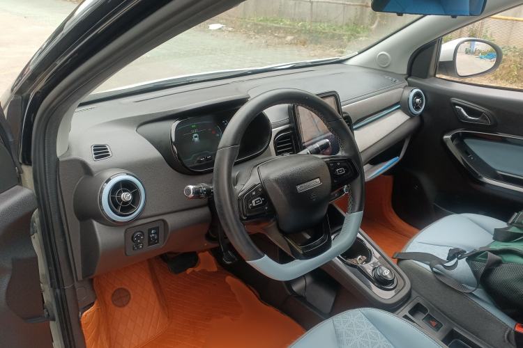 Used Chery Little Ant 2022 Revised Version Sweet Pink Edition Half-Sugar Version Lithium Iron Phosphate 30.7 kWh 30 kW 301 km
