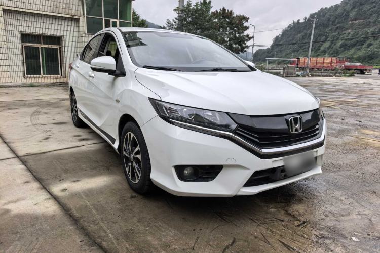 Used Honda Greiz 2016 1.5L CVT Comfort Version
