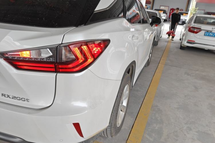 Used Lexus RX 2016 300 Two-Wheel Drive Elite Version China V Standard